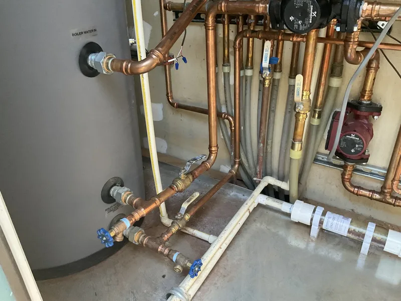 Reparación de Fugas en Calentador de Agua en Claremont, CA 91711